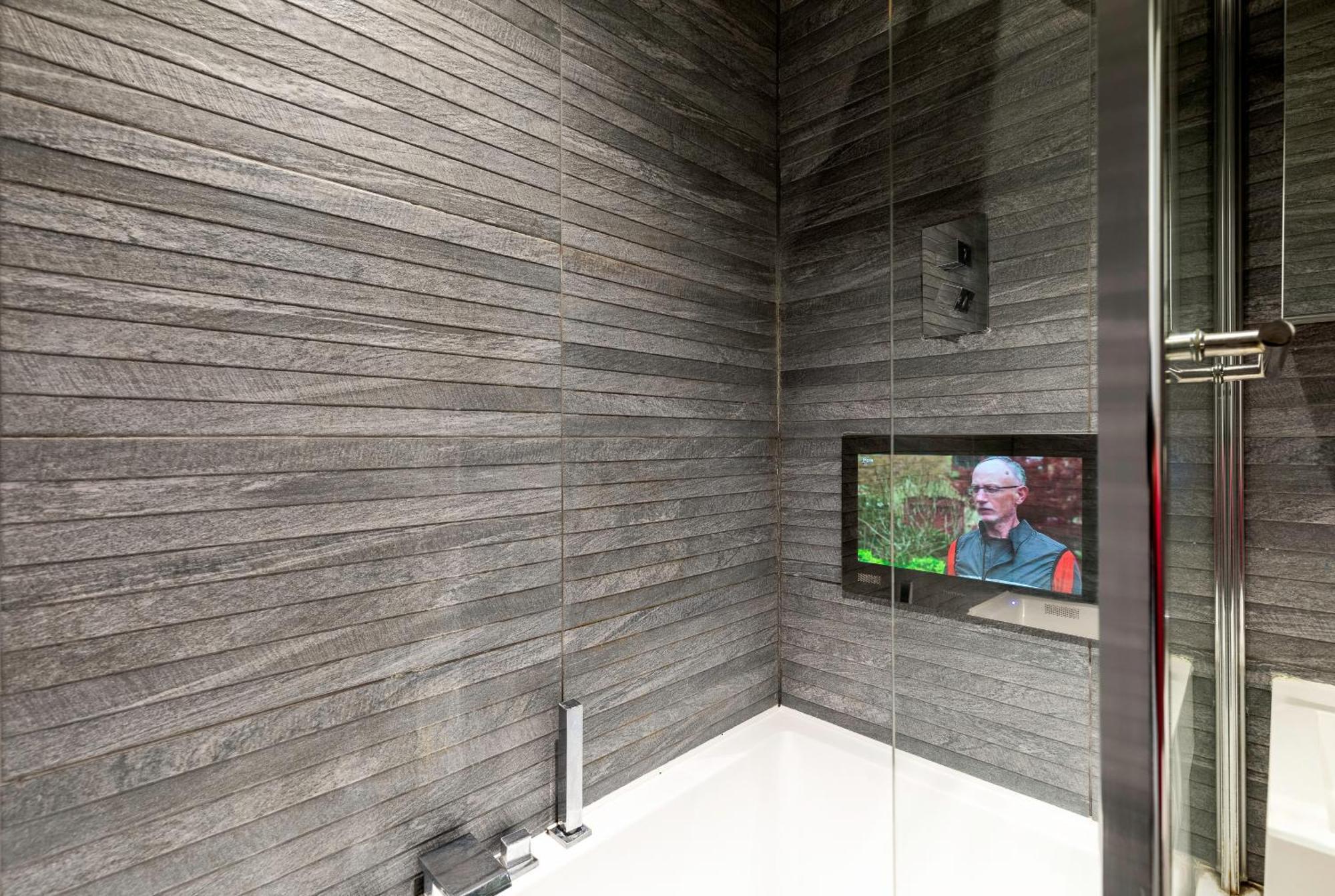 Sleek One Bedroom Flat In East Putney Appartamento