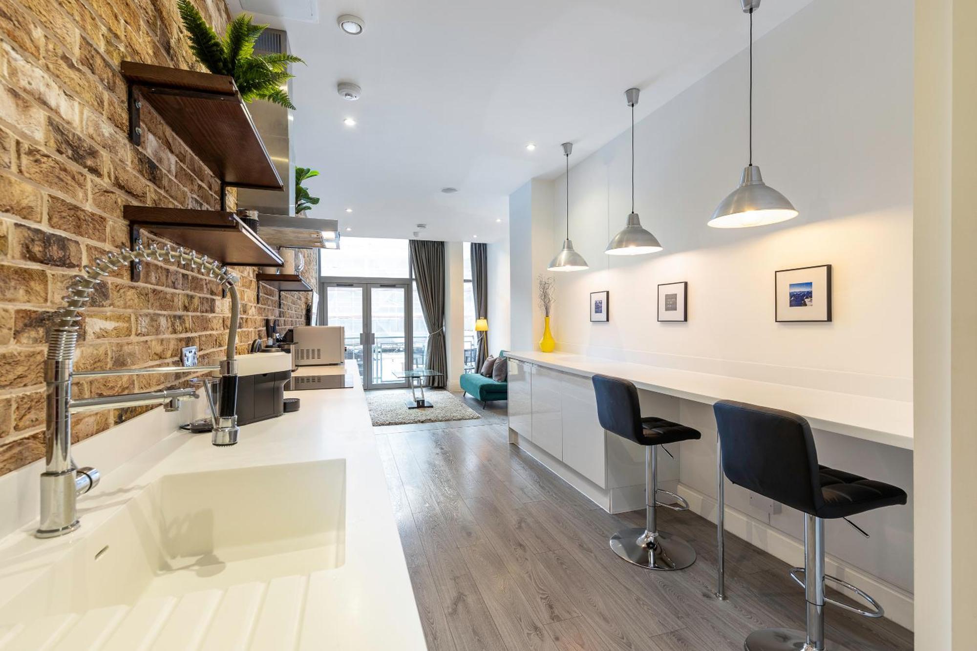 Sleek One Bedroom Flat In East Putney * Londra