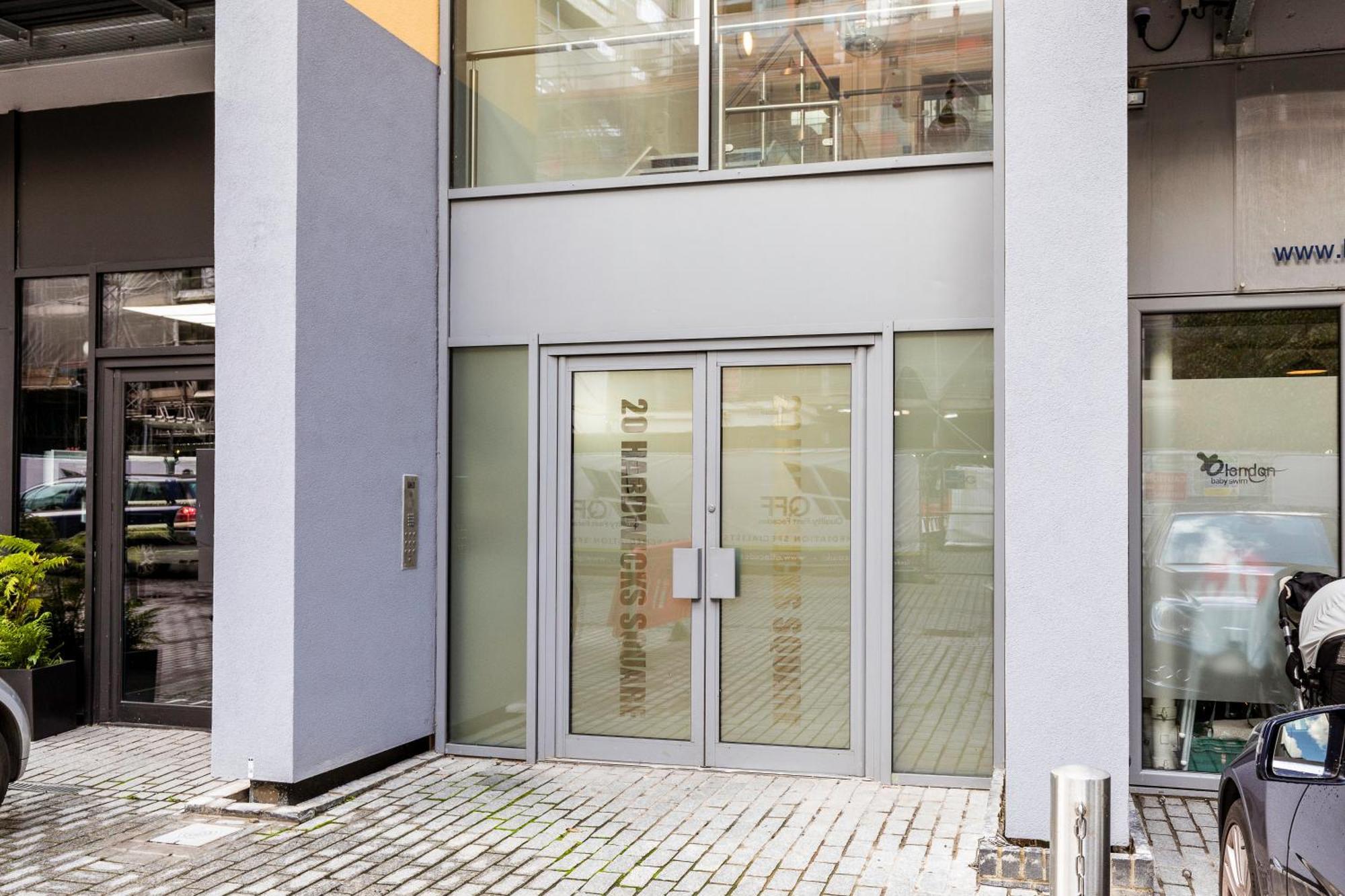 Sleek One Bedroom Flat In East Putney Appartamento