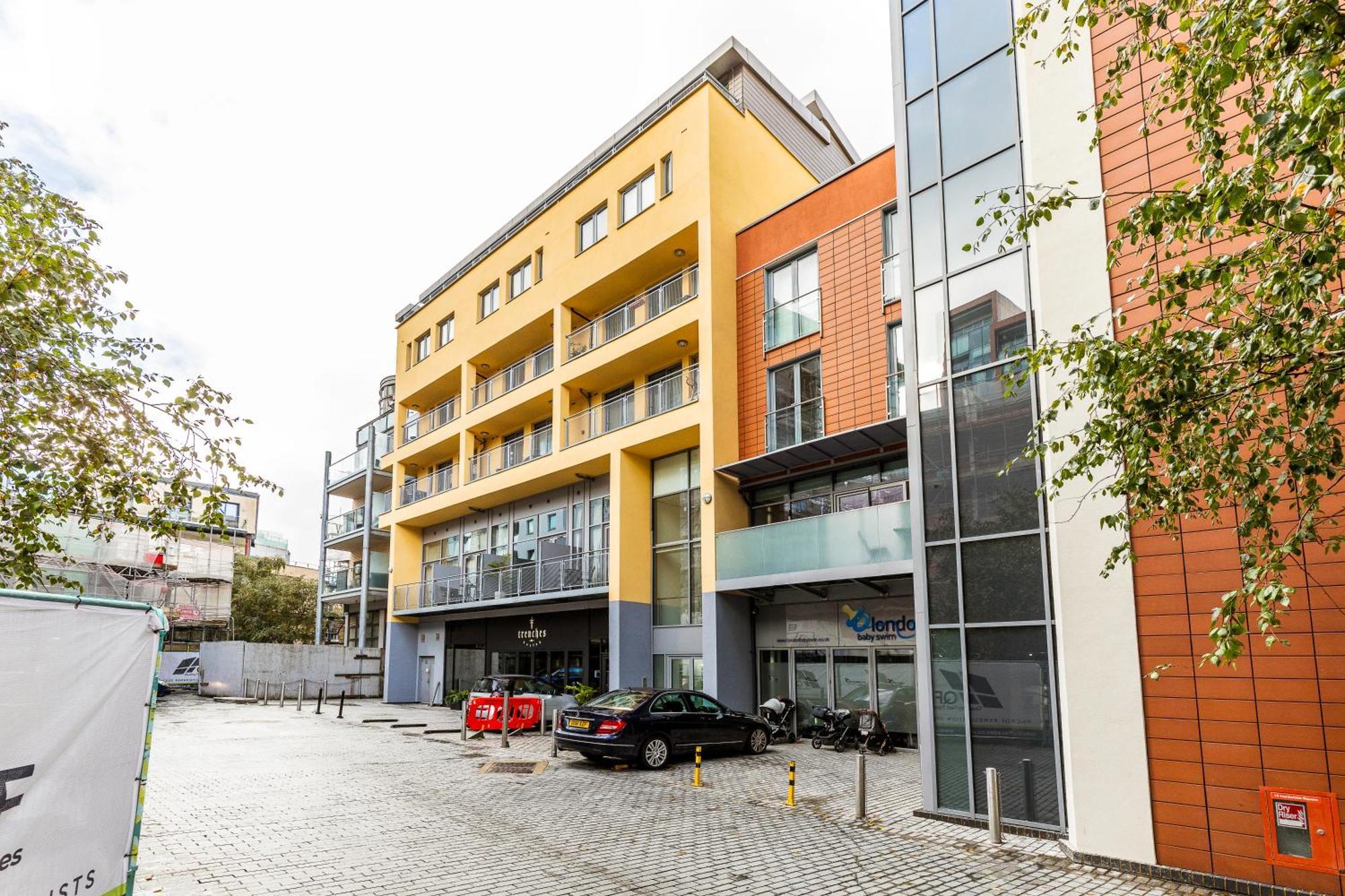 Sleek One Bedroom Flat In East Putney * Londra