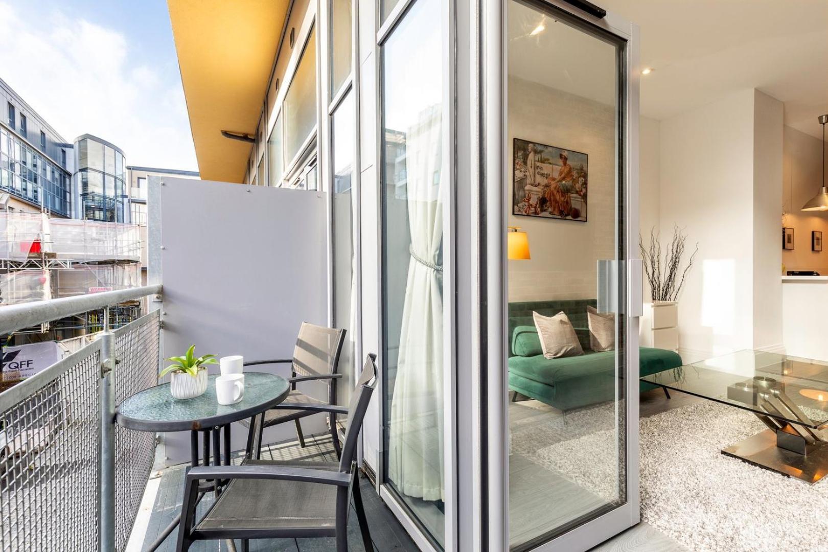Sleek One Bedroom Flat In East Putney * Londra